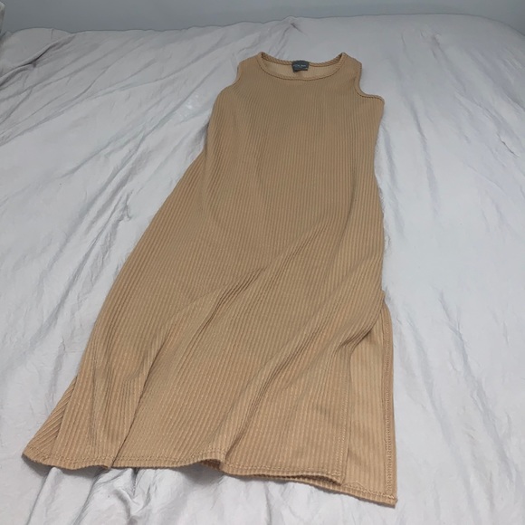BRAND NEW OLIVIA RAE BEIGE BODYCON DRESS - Picture 1 of 4
